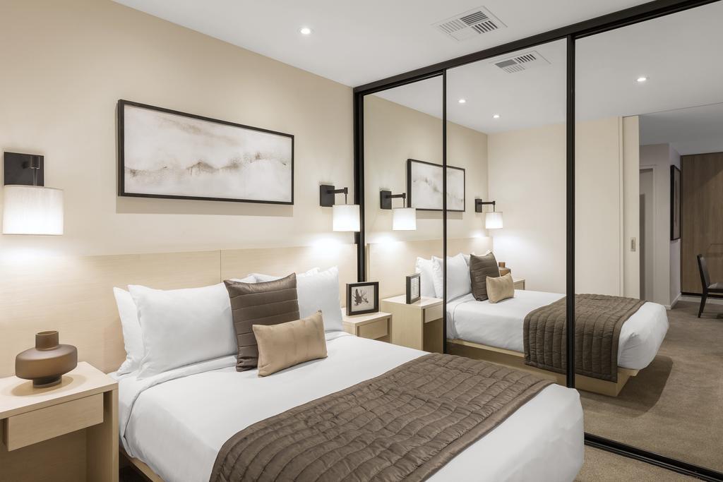 Skye Hotel Suites Parramatta Exterior foto